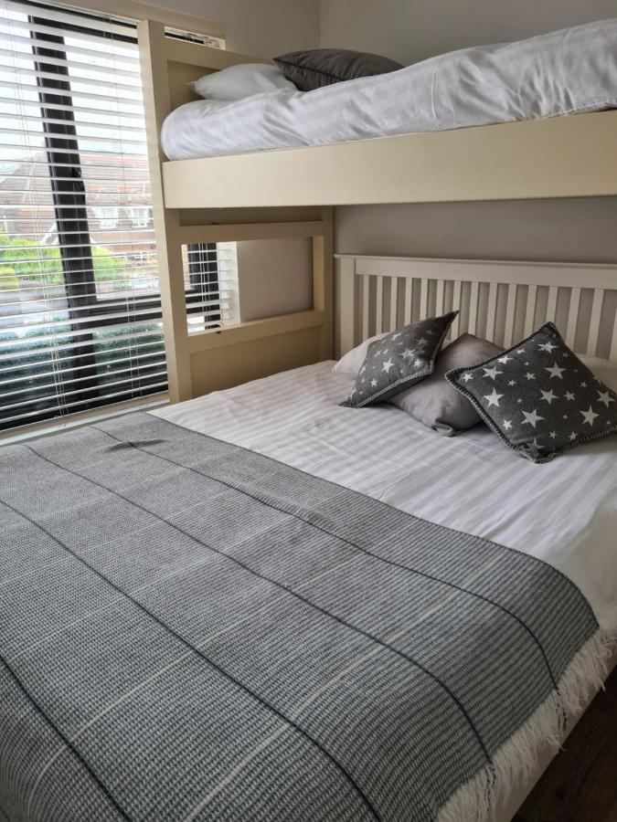 Mocha Newcastle Bed & Breakfast Galway Exterior foto