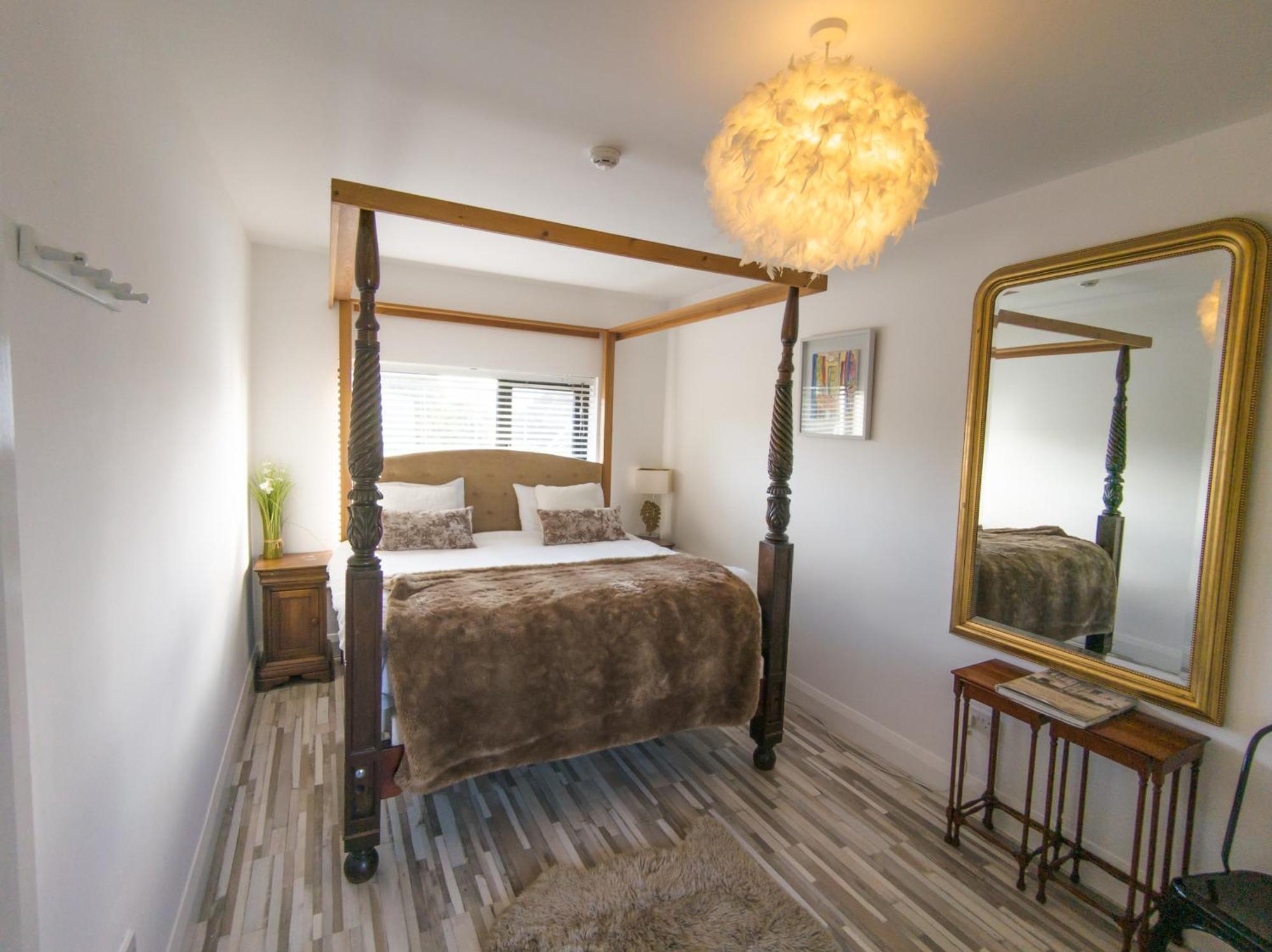 Mocha Newcastle Bed & Breakfast Galway Exterior foto